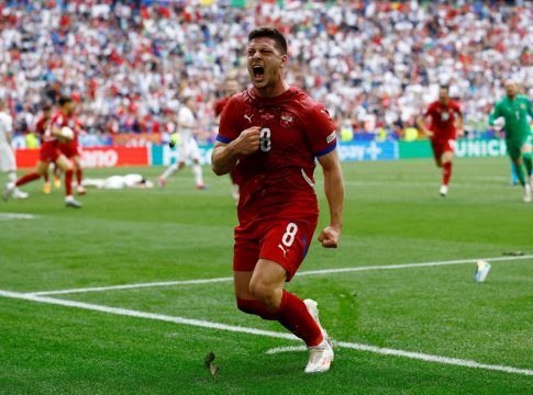 Το γκολ του Γιόβιτς θα το ζήλευε κάθε σέντερ φορ