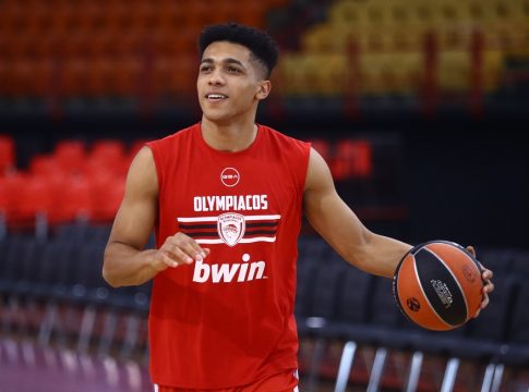 Στο Κολέγιο του Σαν Φρανσίσκο ο Αμπόσι του Ολυμπιακού (pic)