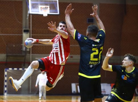Live streaming: Ολυμπιακός – ΑΕΚ