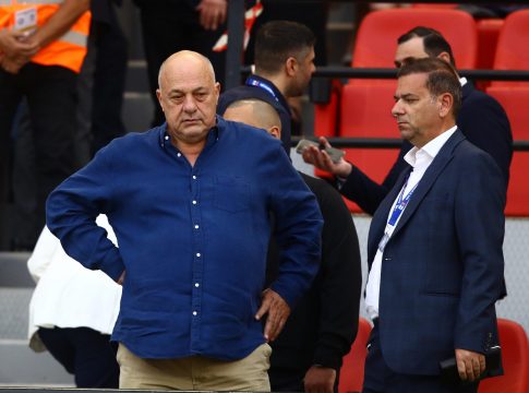 Μπέος: «Αποσύρω την υποψηφιότητά μου, εκείνη του Αλαφούζου δεν βοηθά την ενότητα» (pic)