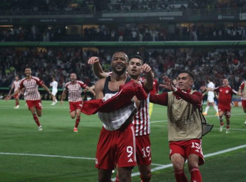 Ανατριχιαστικό: Η απίστευτη περιγραφή Ισπανού σπίκερ στο γκολ του Ελ Κααμπί (vid)