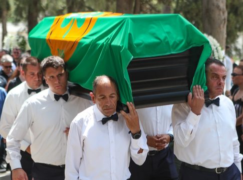Το τελευταίο «αντίο» στον Πάρη Δερμάνη (pics)