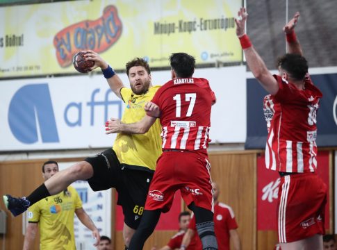 ΑΕΚ – Ολυμπιακός 28-23: Ισοφάρισε σε 2-2 η Ένωση και ο τίτλος θα κριθεί σε πέμπτο τελικό