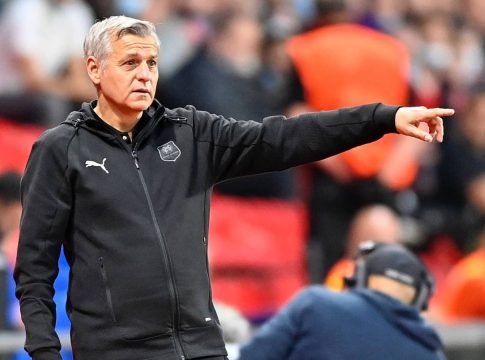 Η Λιλ ανακοίνωσε τον Ζενεσιό ως αντικαταστάτη του Φονσέκα (pics)