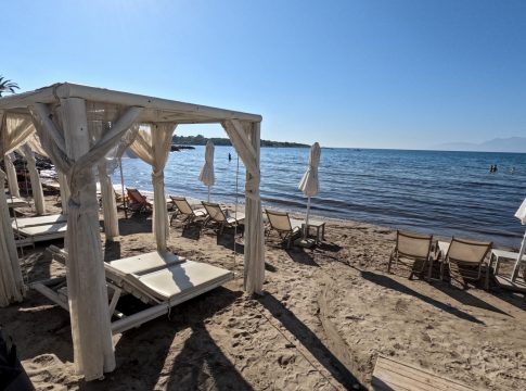 Χιλιάδες καταγγελίες για αυθαιρεσίες σε παραλίες – Πρέβεζα, Χαλκιδική, Ανατ. Αττική έχουν την τιμητική τους