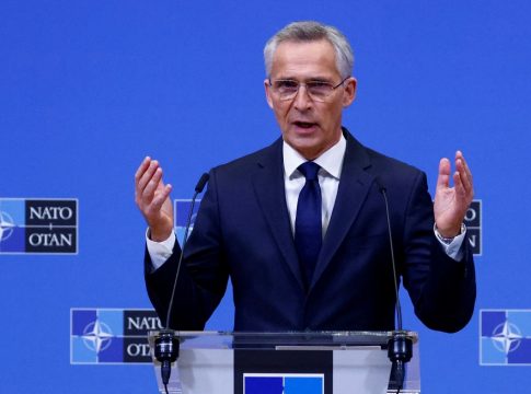 «Το ΝΑΤΟ συζητά την ενεργοποίηση πυρηνικών όπλων», λέει ο Στόλτενμπεργκ