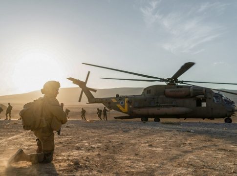 Το Ισραήλ απείλησε τη Χεζμπολάχ του Λιβάνου με «ολοκληρωτικό πόλεμο»