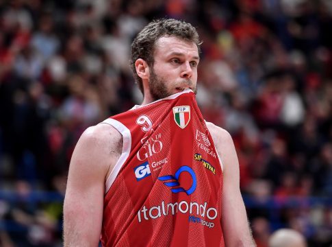 Μέλι: «Ο Μεσίνα μου είπε πως φεύγω από την Αρμάνι με τηλεφώνημα 45 δευτερολέπτων»