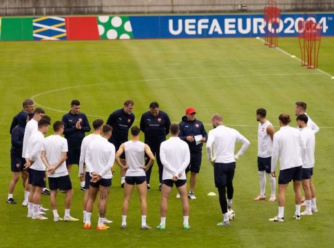 «Χάος» στη Σερβία: Οι παίκτες ζητούν την απόλυση του Στοΐκοβιτς – Αλλαγές και στην ηγεσία της ομοσπονδίας