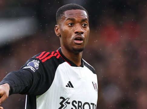 H Tσέλσι ανακοίνωσε την απόκτηση του Ανταραμπιόγιο (pic)