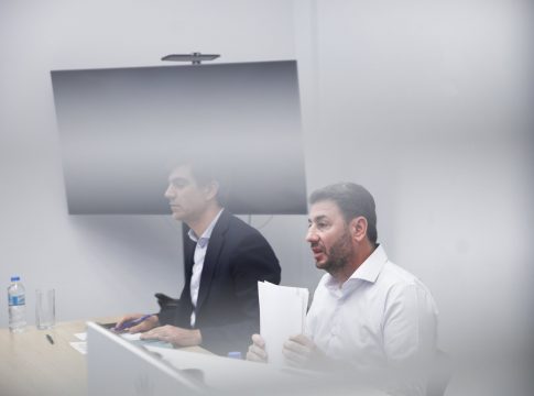 ΠΑΣΟΚ: Στην Κεντρική Επιτροπή το τελικό «ξεκαθάρισμα» – Τι είπε ο Ανδρουλάκης για τις διαγραφές