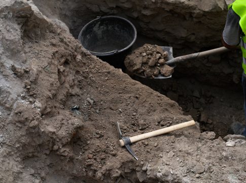 Ελλάδα: Σαράντα οκτώ ώρες εργασίας την εβδομάδα και μία «δώρο» για… «μεγαλύτερη ευελιξία»