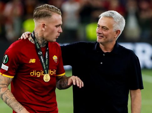 «Η ΑΕΚ ενδιαφέρεται για τον Ρικ Κάρσντορπ» (vid)