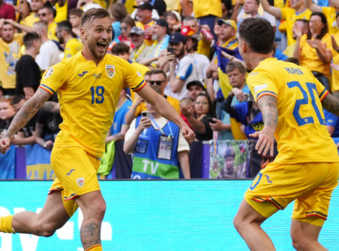 «Εκρηκτικό» τετράλεπτο και 3-0 για την Ρουμανία (vid)