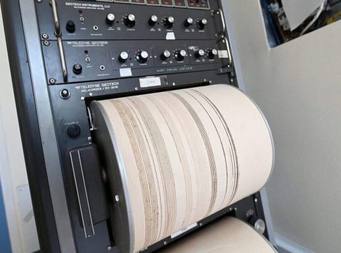 Σεισμός στην Αχαΐα: Αχαρτογράφητο ρήγμα προκάλεσε τα 4,3 Ρίχτερ – Τι λένε οι σεισμολόγοι