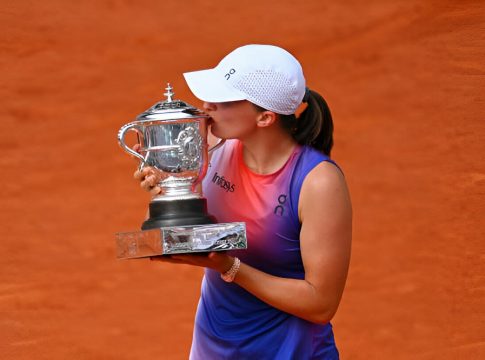Ίγκα Σβίατεκ: Το three-peat στο Παρίσι, το ρεκόρ και τα 30 εκατ. δολάρια! (pics+vids)