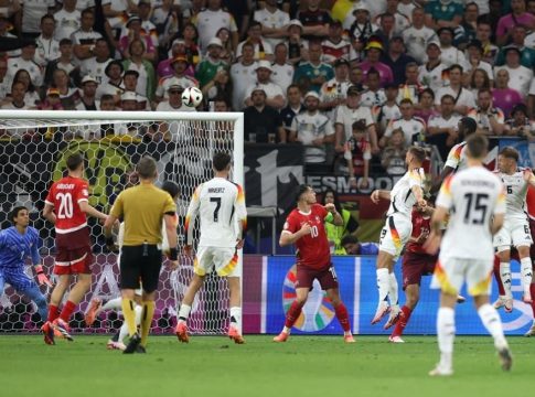 Ελβετία – Γερμανία 1-1: «Κανονιά» του Φίλκρουγκ στις καθυστερήσεις και πρώτα τα «πάντσερ»