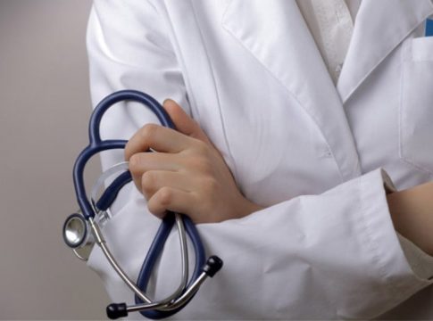 Ιωάννινα: Συνελήφθη 57χρονος που παρίστανε τον… γιατρό