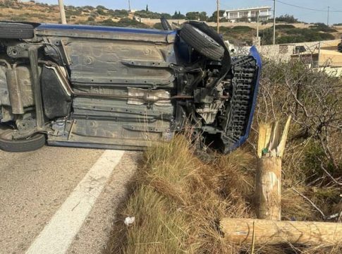 Λαύριο: Αυτοκίνητο καρφώθηκε σε κολόνα – Τραυματίστηκε 10χρονος