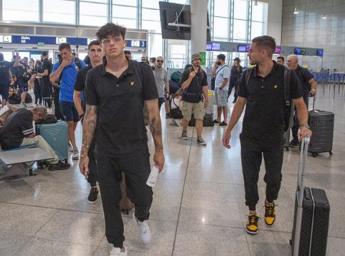 «Πέταξε» για Ανδόρρα με… πιλότο τον Ρότα η ΑΕΚ (pics)