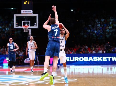 Απίθανο buzzer-beater ο Τολιόπουλος και το ΣΕΦ στον… αέρα (vid)