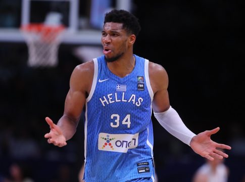 ESPN: Στο νο.42 των 100 σπουδαιότερων αθλητών του 21ου αιώνα ο Αντετοκούνμπο