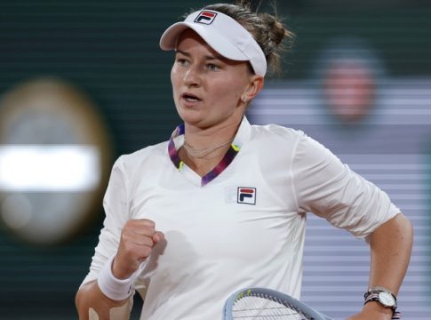 Κρεϊτσίκοβα – Παολίνι 2-1: Θρίαμβος για την Τσέχα τενίστρια στο Wimbledon