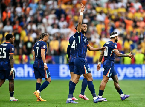 Ωραίο σουτ του Γκάκπο και 1-0 η Ολλανδία (vid)