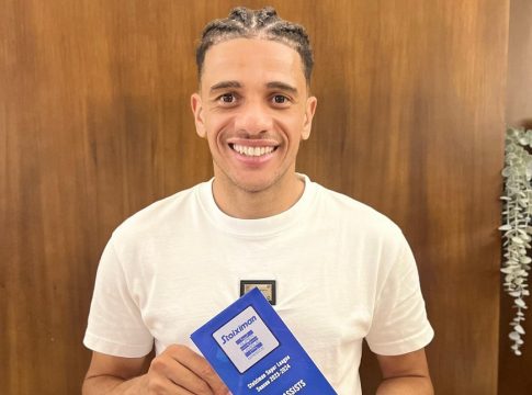 Τάισον: «Χαρούμενος που πήρα ακόμη ένα βραβείο, ανυπομονώ για τη νέα σεζόν» (pic)