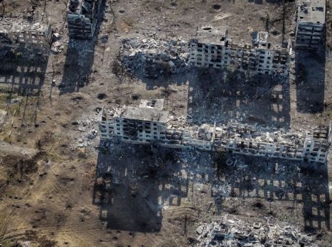 «Ο πόλεμος θα τελειώσει με τη συνθηκολόγηση της Ουκρανίας»