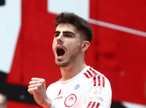 Τζιάβρας: «Οικογένεια ο Ολυμπιακός, να πετύχουμε ακόμα περισσότερα»