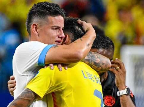 Συγκινημένος Χάμες μετά την πρόκριση της Κολομβίας: «Είμαι στην εθνική 13 χρόνια και θέλω να κατακτήσω το Copa America» (vid)