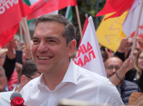 Αναζητώντας διέξοδο και εναλλακτική το 26% επενδύει στο… «κόμμα Τσίπρα»