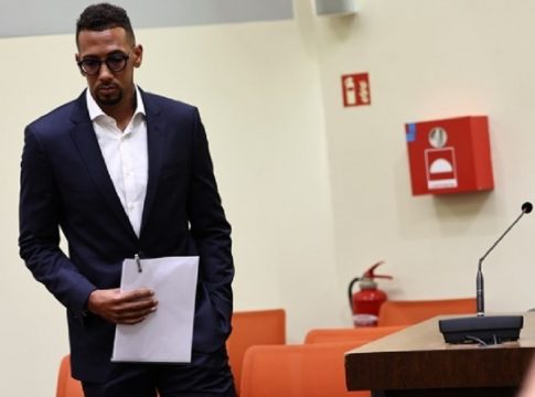 Μπόατενγκ: Δικαστική νίκη κατά της πρώην συντρόφου του που τον είχε κατηγορήσει για επίθεση