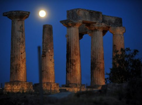 Ανακοίνωση ΥΠΠΟ για μουσεία και αρχαιολογικούς χώρους τη νύχτα της αυγουστιάτικης Πανσελήνου