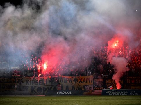 Η ΑΕΚ πήρε και άλλη θύρα για τη Λιβαδειά