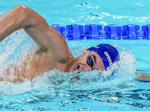 Στα ημιτελικά των 50μ. ελεύθερου ο Γκολομέεβ, εκτός ο Μπίλας (vid)