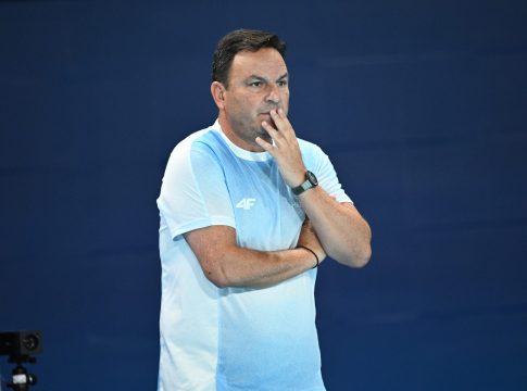 Βλάχος: «Κρίμα να παίζουμε τόσο καλά και να μην παίρνουμε κάτι από αυτό το παιχνίδι» (vid)