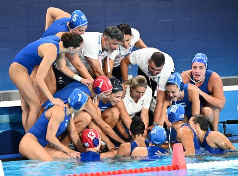 Οι αθλητικές μεταδόσεις της ημέρας (6/8): Πού θα δούμε Εθνική μπάσκετ και πόλο, τον τελικό του Τεντόγλου και τις «μάχες» ΑΕΚ και ΠΑΟΚ