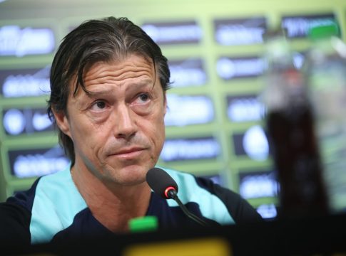 Αλμέιδα για ρεβάνς με Νόα, επίσκεψη Ηλιόπουλου στα Σπάτα και μεταγραφή φορ