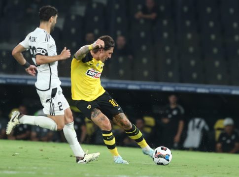 Για να ξεπεράσει το σοκ στην άδεια Νέα Φιλαδέλφεια απέναντι στον ΟΦΗ η ΑΕΚ