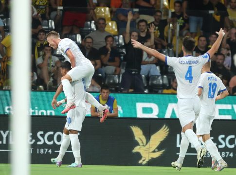 Σοκάρει την ΑΕΚ η Λαμία με τον Φουρτάδο (vid)