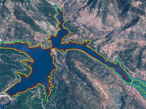 Οι αποκαρδιωτικές εικόνες της λειψυδρίας – Δορυφορικές μετρήσεις της έκτασης της τεχνητής λίμνης του Μόρνου