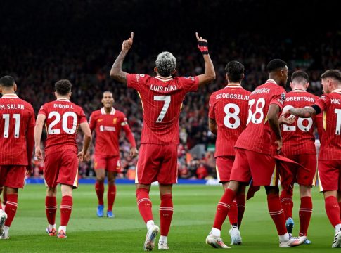 Λίβερπουλ – Μπρέντφορντ 2-0: Στο ρελαντί οι «reds» πριν το ντέρμπι με τη Γιουνάιτεντ