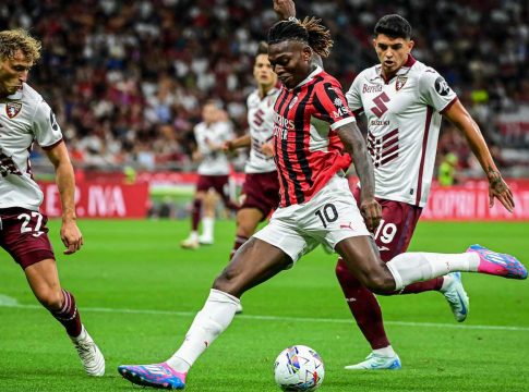 Μίλαν – Τορίνο 2-2: Γλίτωσαν το κάζο στο 90+5′ οι «ροσονέρι»