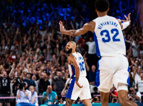 Γαλλία – Καναδάς 82-73: «Μπλε» θρίαμβος και φουλ για μετάλλιο