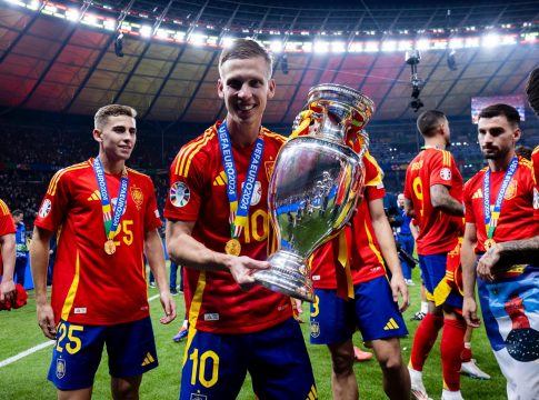 Η Μπαρτσελόνα τα βρήκε με τον Όλμο και πιέζει την Λειψία για την απόκτησή του