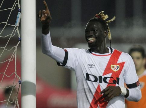 «Διαπραγματεύεται με τη Ράγιο Βαγιεκάνο για τον Πατέ Σις ο Παναθηναϊκός»