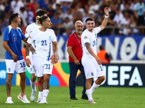 Τσιμίκας: «Είμαι υπερήφανος, αλλά δεν καθησυχαζόμαστε»