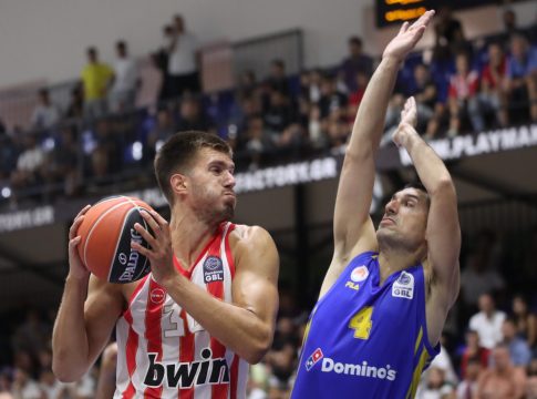 Ο μπροστάρης Πετρούσεφ και η… άμυνα